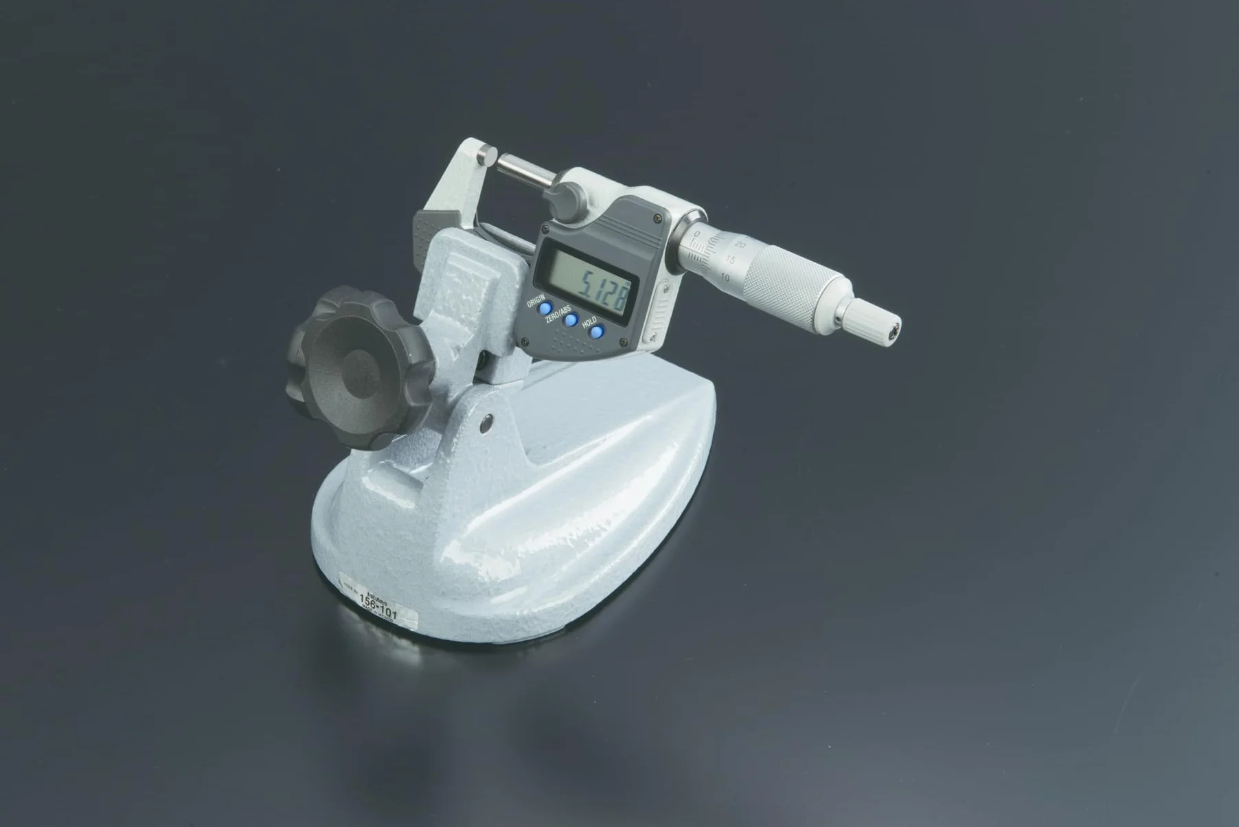 Mitutoyo 156-101-10 Bügelmessschraube mit verstellbarem Winkel | Für 0-100 mm / 0-4 in, präzise Klemmung, robust
