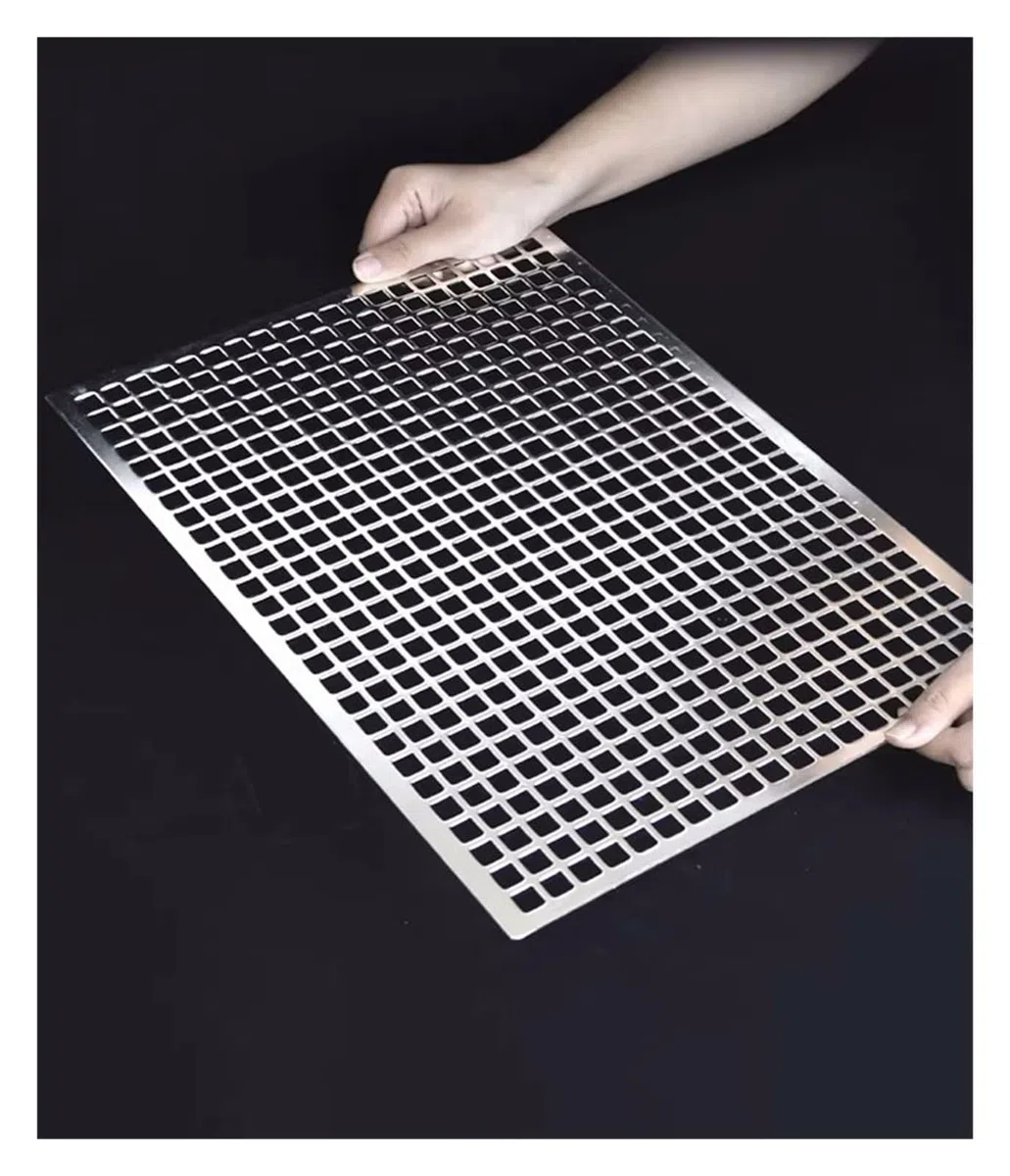 3 mm (0,12 Zoll) dickes Lochblech, 304-Edelstahl-Netzrahmen, Mehrzweckgestell for Schutz von Arbeitsplatten und Filtern beim Grillen(50x30cm/19.7x11.8in)