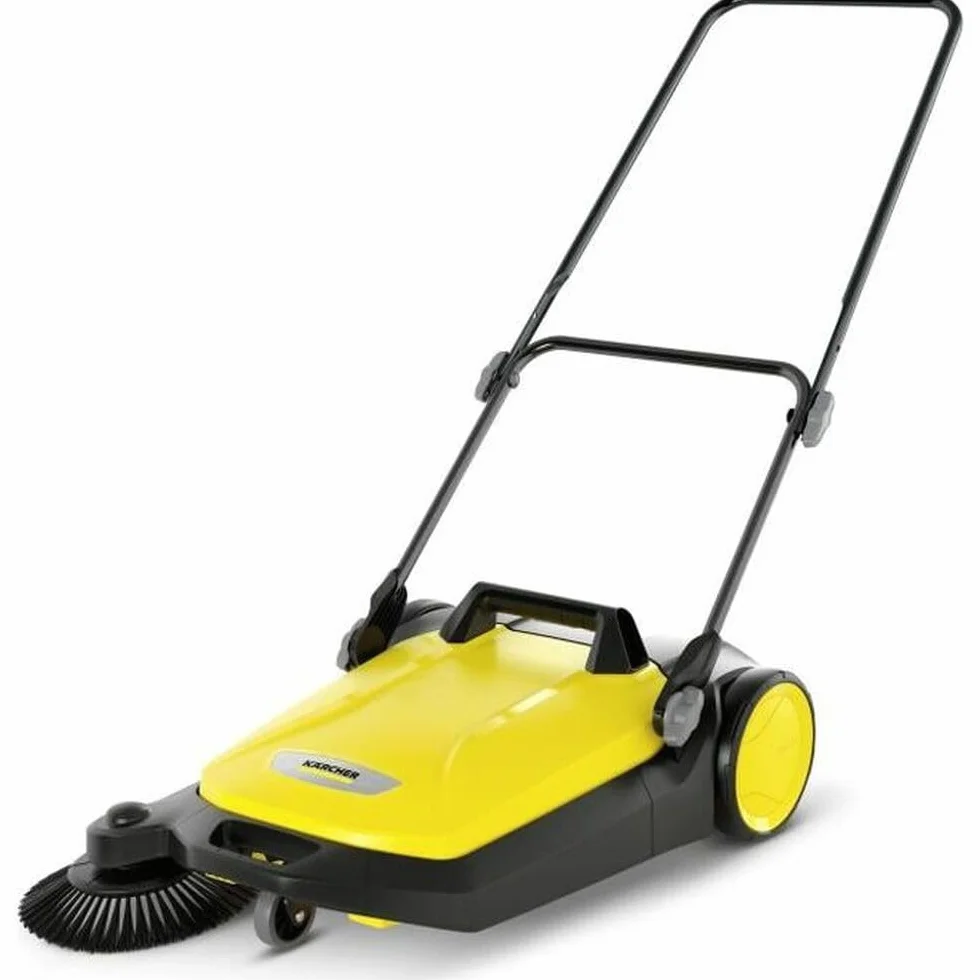 Kärcher Kehrmaschine S 4 (Flächenleistung: 1800 m²/h, 1 Seitenbesen, Kehrbehälter: 20 l, Arbeitsbreite: 510 mm, platzsparende Verstauung, höhenverstellbarer Schubbügel, selbststehender)