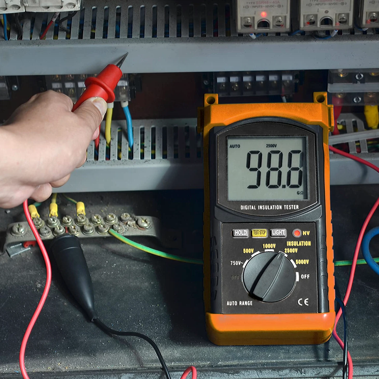BTMETER Megohmmeter 200 Gig Ohm Digitaler Isolationswiderstandstester 1999 zählt, mit Automatischer Bereichswahl, 500V/1kV/2,5kV/5kV Prüfspannung, Datenspeicherung, Hintergrundbeleuchtung
