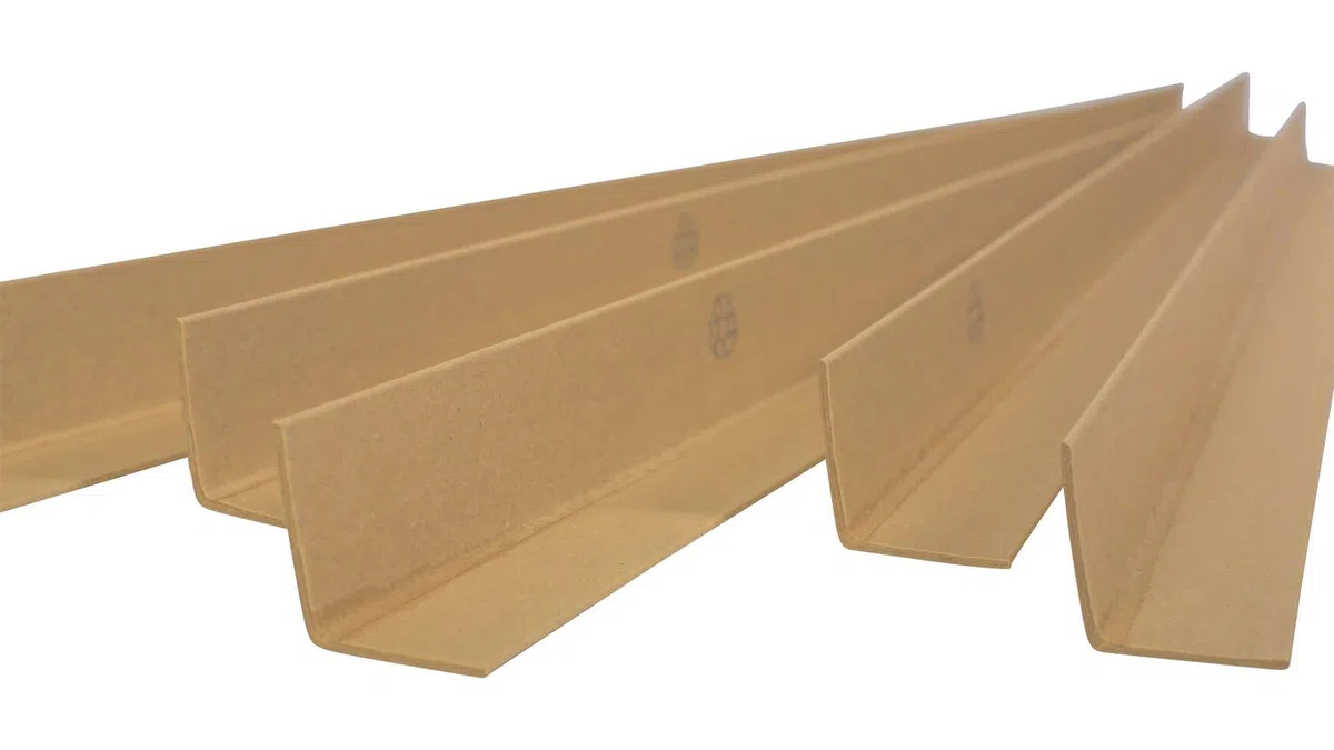 200x Kantenschutzleisten Länge: 1100 mm Kantenschutzwinkel aus Pappe 3 mm Schenkelbreite: 35 x 35 mm Braun