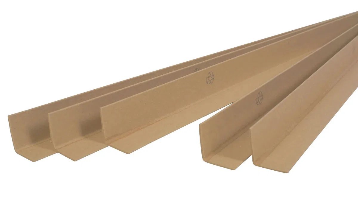 200x Kantenschutzleisten Länge: 1100 mm Kantenschutzwinkel aus Pappe 3 mm Schenkelbreite: 35 x 35 mm Braun