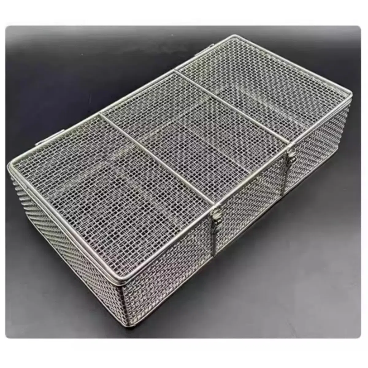 Medical 304 Desinfektionskorb aus Edelstahl, Wiederverwendbare Sterilisationskörbe mit Einziehbarem Griff und Deckel, für Chirurgische Medizinische Dentalinstrumente, WWFKWEMK, 40 * 25 * 10cm